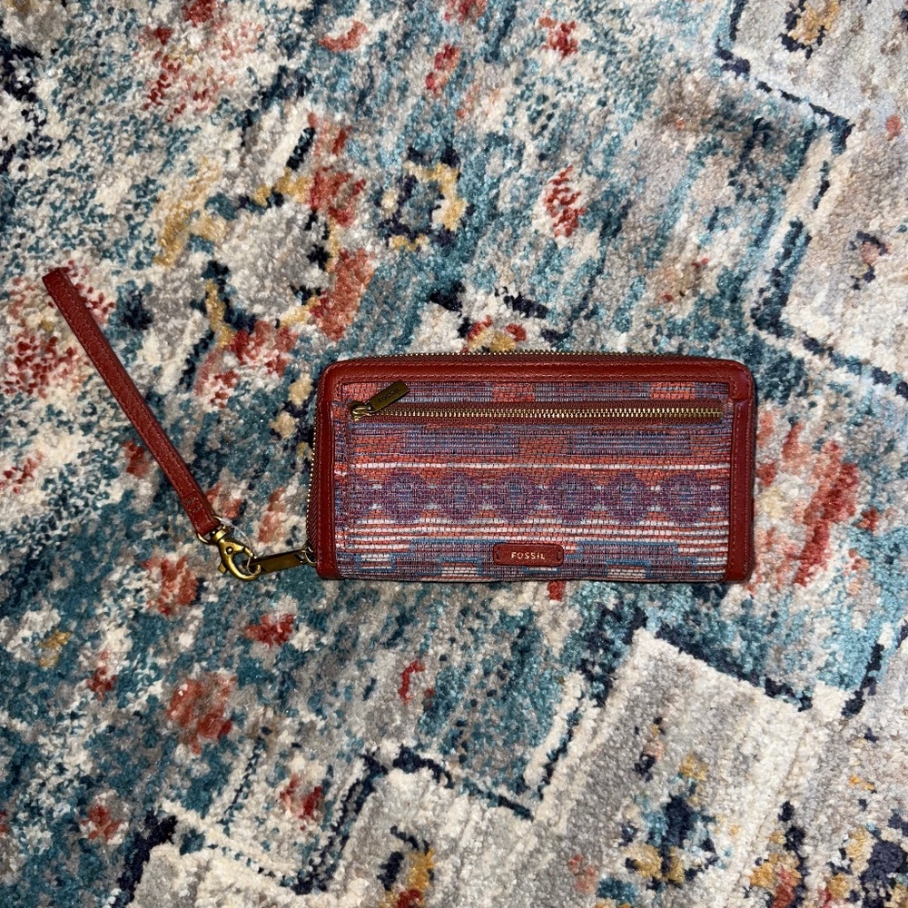 Fossil wallet
